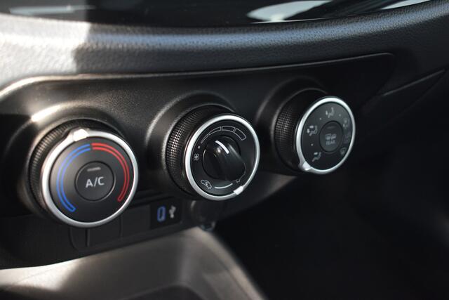 Toyota AYGO X 1.0 VVT-i MT Play | Parkeerhulp camera | Cruise control |