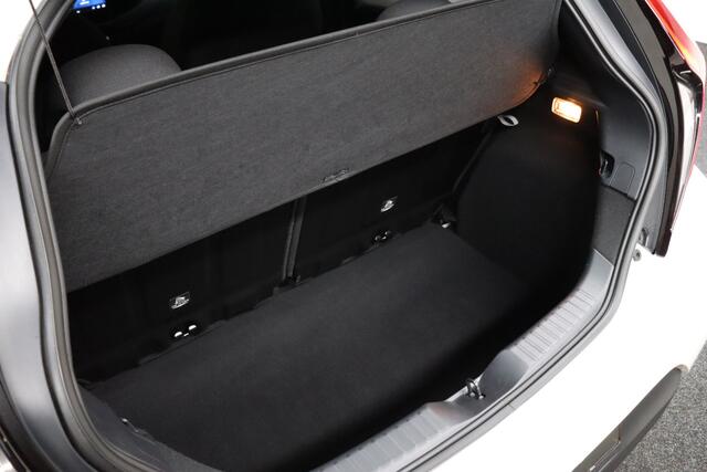 Toyota AYGO X 1.0 VVT-i S-CVT Pulse Facelift | Direct Leverbaar! | Adaptive-cruise | Camera | Clima | Apple Carplay & Android Auto | Maps Navigatie | Full Led | LM Velgen | Stoelverwarming