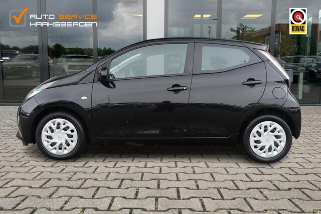Toyota AYGO 1.0 VVT-i x-wave | Camera | Navi | Elektrische Ramen |