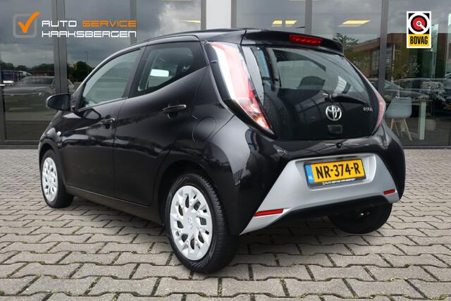 Toyota AYGO 1.0 VVT-i x-wave | Camera | Navi | Elektrische Ramen |