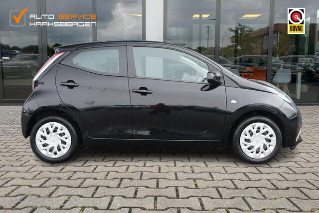 Toyota AYGO 1.0 VVT-i x-wave | Camera | Navi | Elektrische Ramen |