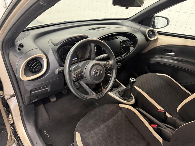 Toyota AYGO X 1.0 VVT-i MT Pulse Apple Carplay / Android Auto / Camera / Adaptive Cruise / Vol!