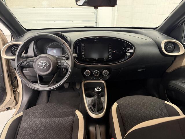 Toyota AYGO X 1.0 VVT-i MT Pulse Apple Carplay / Android Auto / Camera / Adaptive Cruise / Vol!