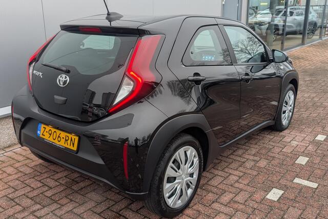 Toyota AYGO X 1.0 VVT-i S-CVT Play Automaat, Navigatie met Android Auto & Apple Carplay, Achteruitrijcamera