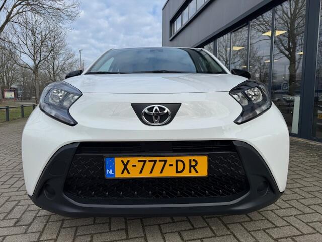 Toyota AYGO X 1.0 VVT-i MT Play Airco | Camera achter |