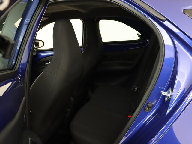 Toyota AYGO X 1.0 VVT-i MT Play