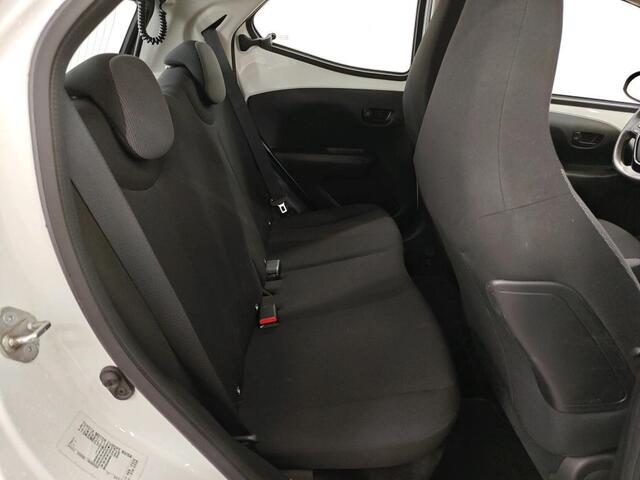 Toyota AYGO 1.0 VVT-i x-fun 1e Eigenaar | Volledig Onderh | BTW | NAP | Airco | Bluetooth | Elek Ramen | LED | Start/Stop | Hill-Hold