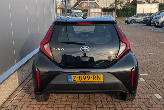 Toyota AYGO X 1.0 VVT-i MT Play Achteruitrijcamera, Navigatie met Android Auto & Apple Carplay