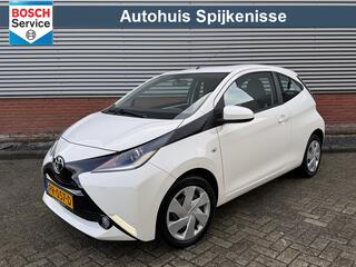 toyota-aygo-1.0-vvt-i-x-play--auto