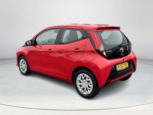 Toyota AYGO 1.0 VVT-i x-play | Apple CarPlay/Android auto | Achteruitrijcamera