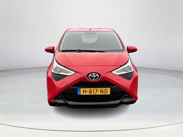 Toyota AYGO 1.0 VVT-i x-play | Apple CarPlay/Android auto | Achteruitrijcamera