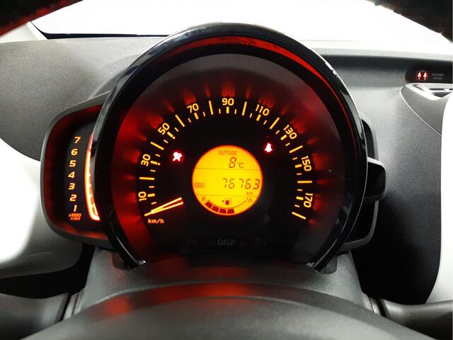 Toyota AYGO 1.0 VVT-i x-joy | Camera | LM Velgen |