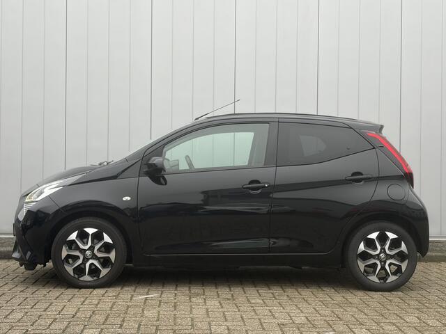Toyota AYGO 1.0 VVT-i X-Joy Cabrio NL Auto Dealer Onderhouden Climate Control Carplay Lichtmetalen velgen