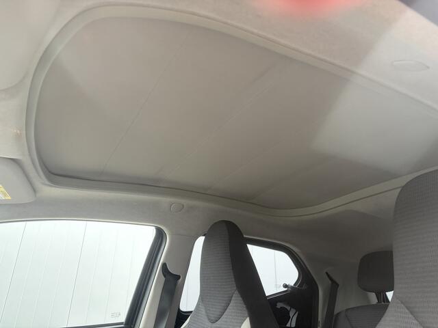 Toyota AYGO 1.0 VVT-i X-Joy Cabrio NL Auto Dealer Onderhouden Climate Control Carplay Lichtmetalen velgen