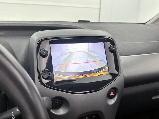 Toyota AYGO 1.0 VVT-i x-joy cabrio | 1e Eigenaar | NIEUW GELEVERD & ONDERHOUDEN |