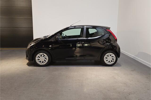 Toyota AYGO 1.0 VVT-i x-play - Apple Carplay/Android Auto - Achteruitrijcamera - Cruise