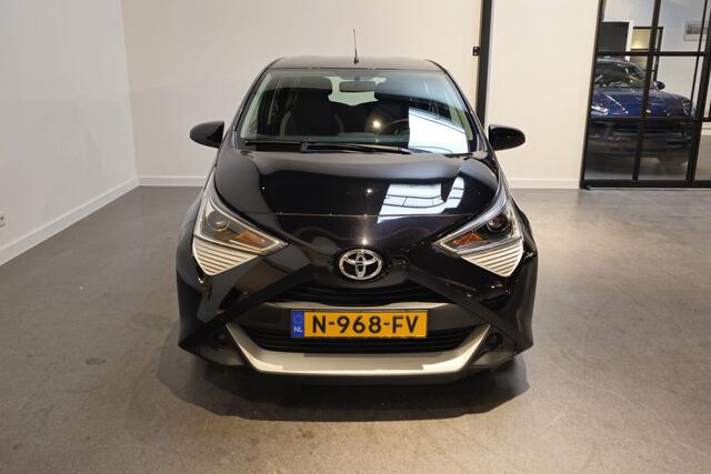 Toyota AYGO 1.0 VVT-i x-play - Apple Carplay/Android Auto - Achteruitrijcamera - Cruise