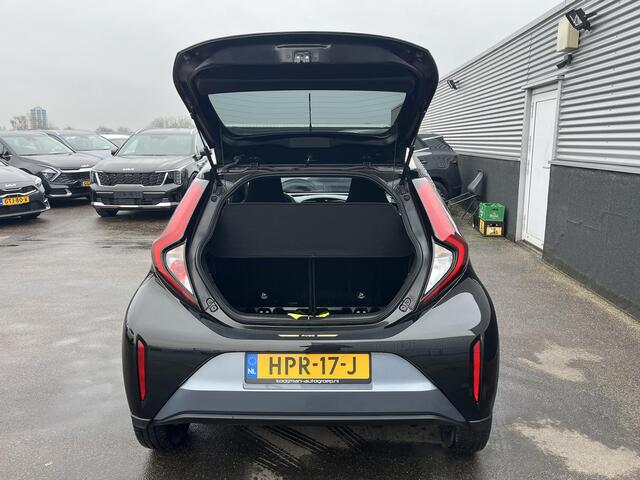 Toyota AYGO X 1.0 VVT-i S-CVT Pulse Automaat, NL-auto! Apple Carplay en/of Android auto Navigatie, LMV, LED, Privacy glass, Adaptieve cruise control