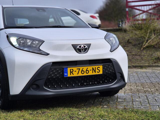 Toyota AYGO X 1.0 VVT-i S-CVT Play | Automaat |