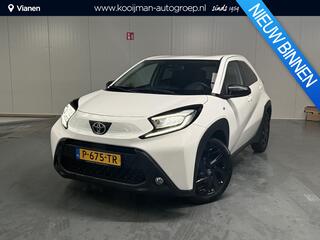 toyota-aygo-x-1.0-vvt-i-s-cvt-first
