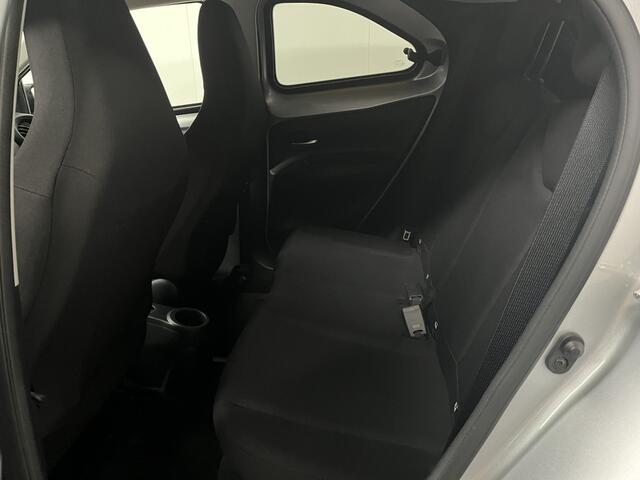 Toyota AYGO X 1.0 VVT-i MT Play Automaat Apple Carplay Stoelverwarming Camera