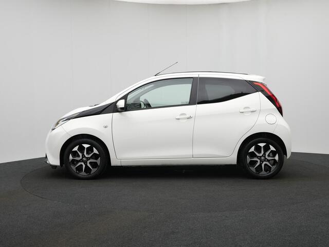 Toyota AYGO 1.0 VVT-i x-cite | Cabrio | Apple Car play
