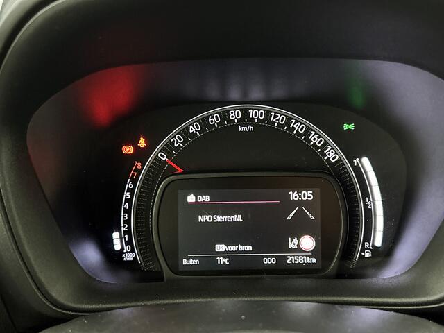 Toyota AYGO X 1.0 VVT-i MT Play | Apple CarPlay | Android Auto |