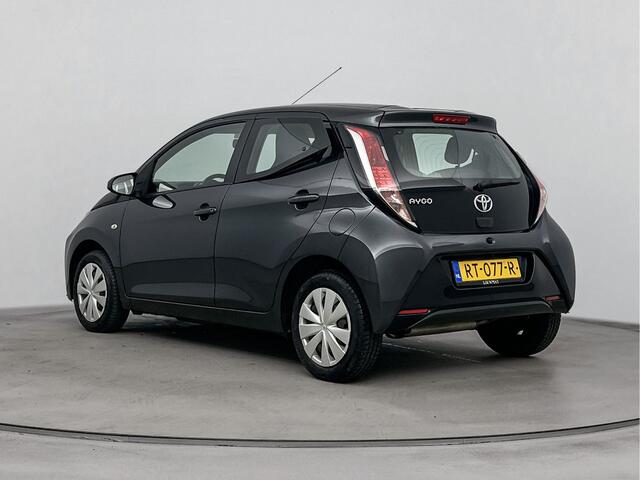 Toyota AYGO 1.0 VVT-i x-play | Cruise Control | Achteruitrijcamera | Apple Carplay/Android Auto