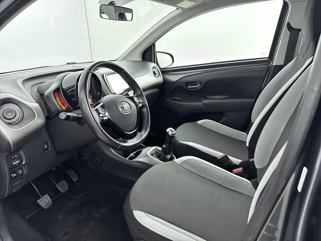 Toyota AYGO 1.0 VVT-i x-play | Cruise Control | Achteruitrijcamera | Apple Carplay/Android Auto