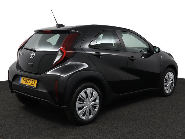 Toyota AYGO X 1.0 VVT-i MT Play | Apple Carplay | Android Auto | Achteruitrijcamera | Adaptieve Cruise control |