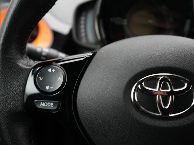 Toyota AYGO 1.0 VVT-i x-JBL