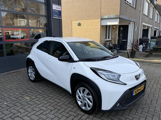 Toyota AYGO X 1.0 VVT-i MT Envy / Airco/ Apple carplay/ Cruise/ Camera/ LED/ Stoelverw/ LMV
