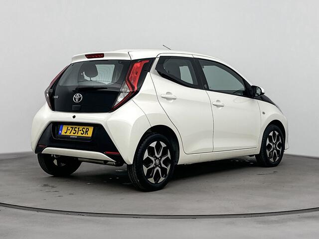 Toyota AYGO 1.0 VVT-i x-joy | Automaat | LM Velgen | Carplay |