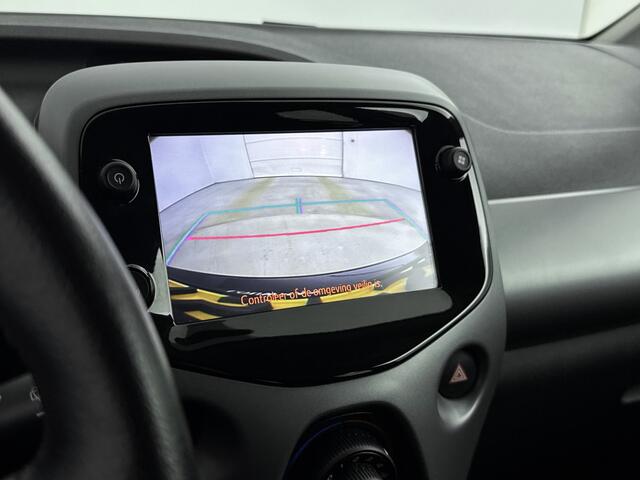 Toyota AYGO 1.0 VVT-i x-joy | Automaat | LM Velgen | Carplay |