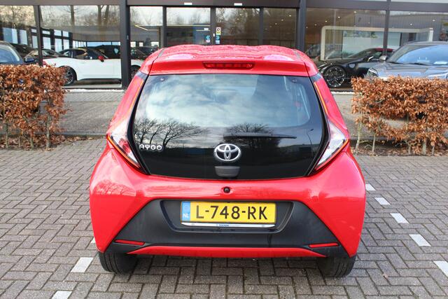 Toyota AYGO 1.0 VVT-i x-fun | Rijklaar | Airco | DAB | El. Pakket | Dealer Onderhouden
