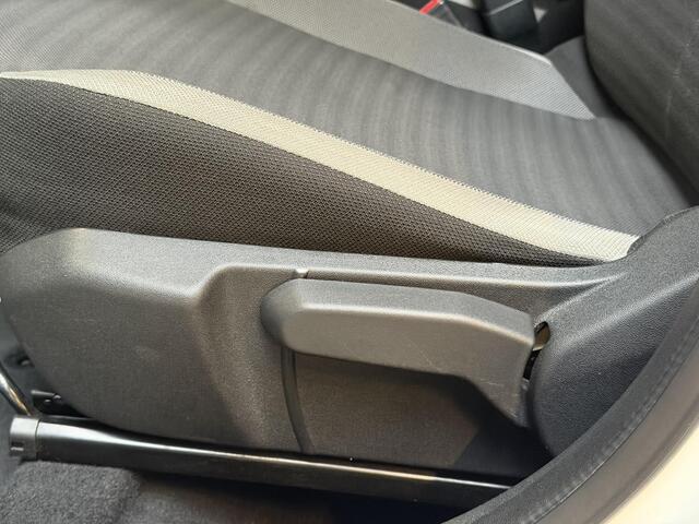 Toyota AYGO 1.0 VVT-i x-play