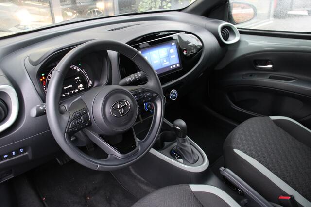 Toyota AYGO X 1.0 VVT-i S-CVT Pulse Two-tone Automaat