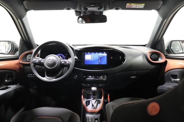 Toyota AYGO X Hybrid 115 pulse, Apple Carplay / Android Auto, Led, Cruise & Climate Controle, Camera!