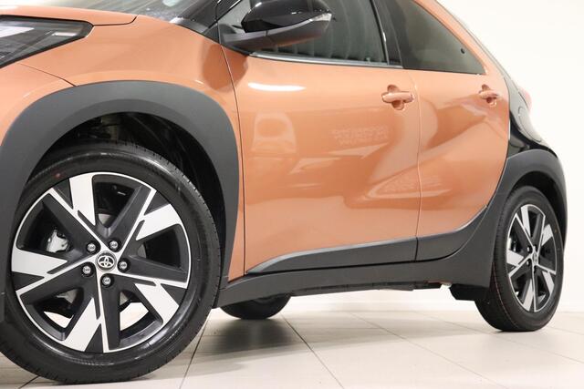 Toyota AYGO X Hybrid 115 pulse, Apple Carplay / Android Auto, Led, Cruise & Climate Controle, Camera!