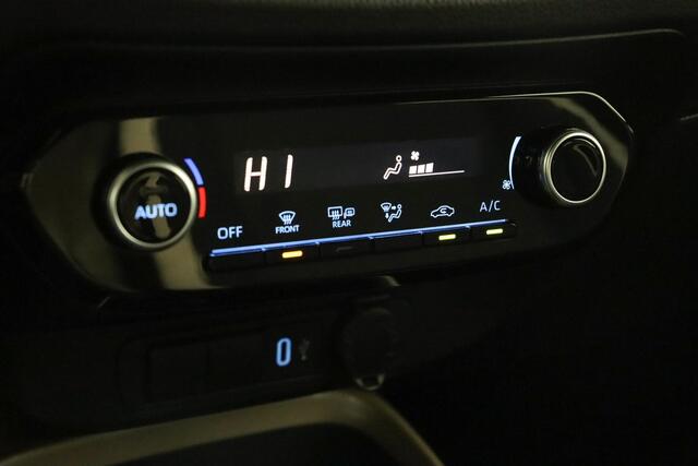 Toyota AYGO X 1.0 VVT-i S-CVT Pulse | Apple Carplay/Android Auto | Climate Control | Parkeercamera | Lichtmetalen Velgen |