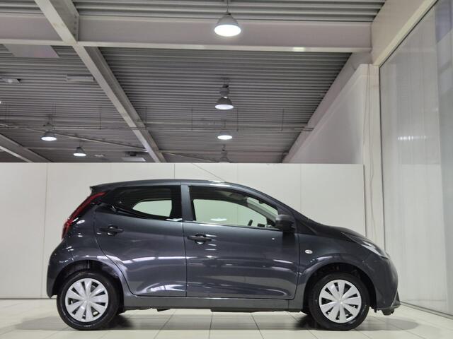 Toyota AYGO 1.0 VVT-i x-fun | Nette auto | Dealer onderhouden |