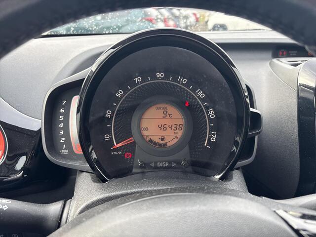 Toyota AYGO 1.0 VVT-i x-cite **CABRIO/ BEGRENZER/ APPLE CARPLAY/ AIRCO**