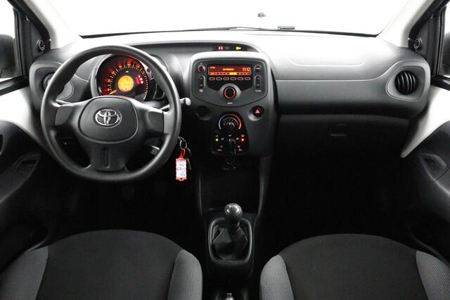 Toyota AYGO 1.0 VVT-i x-now | Airco |