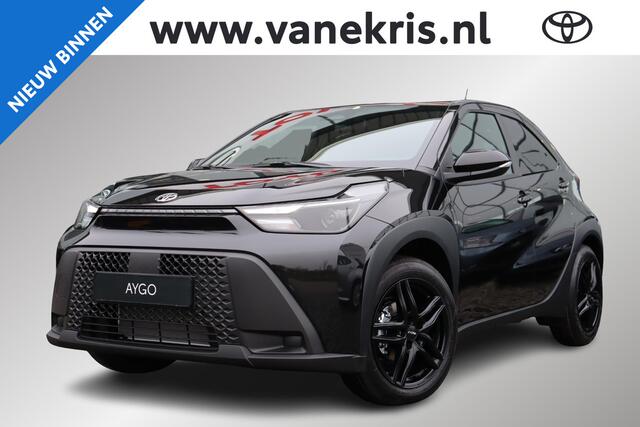 Toyota AYGO X Hybrid 115 Play. Apple Carplay, Extra Getint glas, Android Auto, Adaptieve cruise control, Parkeercamera, Road sign assist.