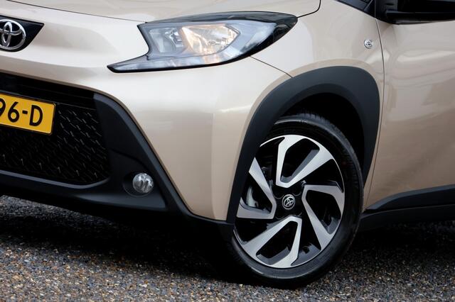 Toyota AYGO 1.0 VVT-i MT Pulse - 72 pk **Bi-tone / Camera / Carplay