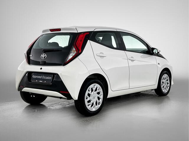 Toyota AYGO 1.0 VVT-i x-play | BTW Voertuig | Achteruitrijcamera |