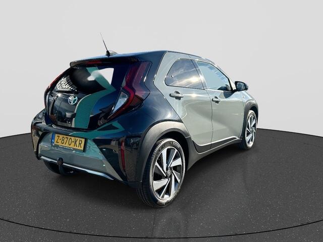Toyota AYGO X 1.0 VVT-i S-CVT Envy RIJKLAAR | Navigatie | Camera | Climate Control | Cruise Control Adaptief