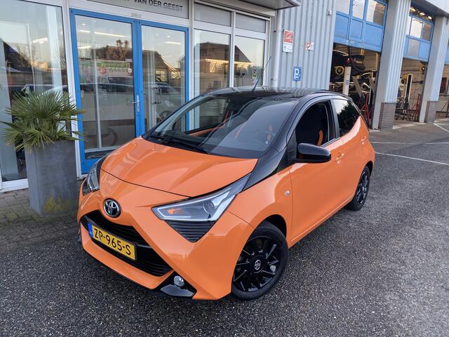 Toyota AYGO 1.0 VVT-i x-cite