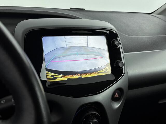 Toyota AYGO 1.0 VVT-i x-play | Parkeercamera | Airco |