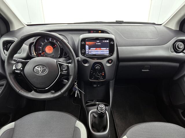 Toyota AYGO 1.0 VVT-i x-play | BTW Voertuig | Achteruitrijcamera |
